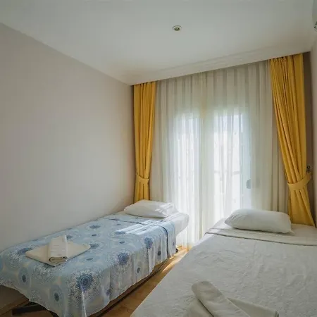 Villa Oludeniz Ovacikta Genis Bahceli Ozel Havuzlu